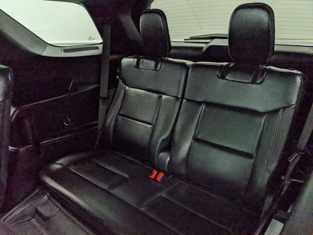 Certified 2021 Ford Explorer ST w/ Equipment Group 401A image 18