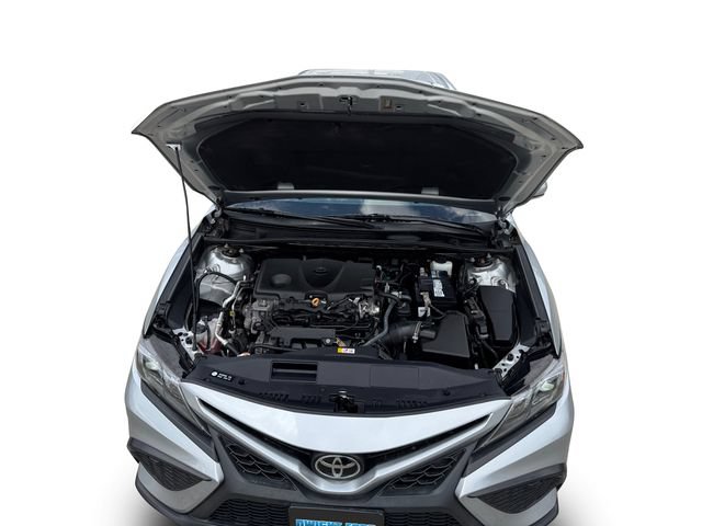 Used 2022 Toyota Camry SE w/ Cold Weather Package AWD/4WD image 15