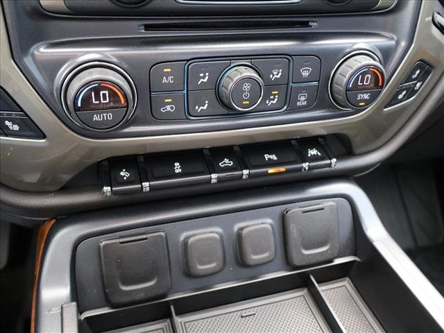 Used 2017 Chevrolet Silverado 1500 High Country AWD/4WD image 19