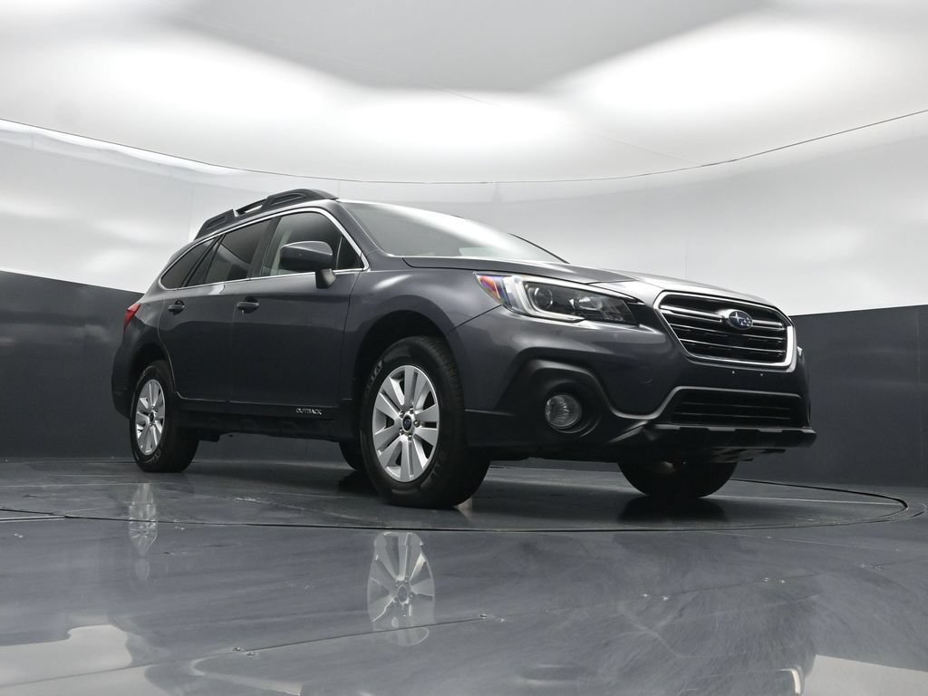 Used 2019 Subaru Outback 2.5i Premium AWD/4WD image 40