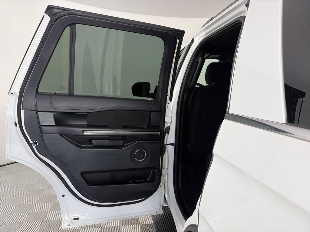 Certified 2020 Ford Expedition XLT AWD/4WD image 12