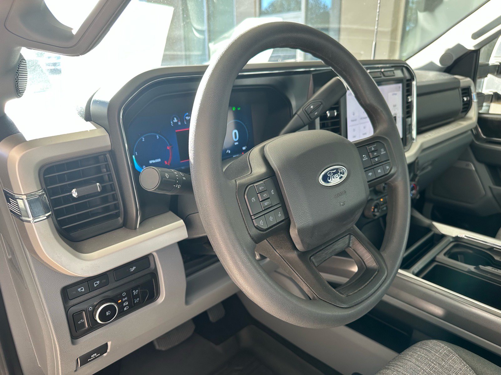 Certified 2023 Ford F250 XLT w/ XLT Premium Package AWD/4WD image 21