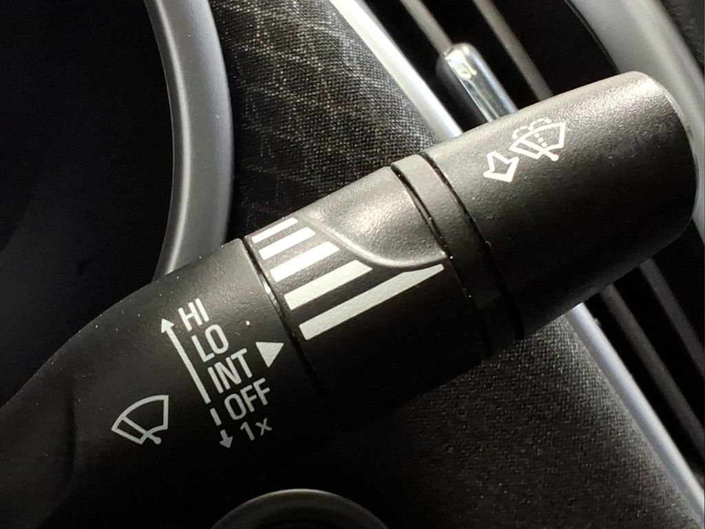 Used 2024 Chevrolet Malibu LS image 21