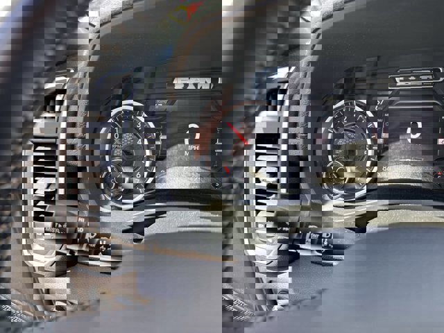 Used 2024 RAM 1500 Laramie image 15