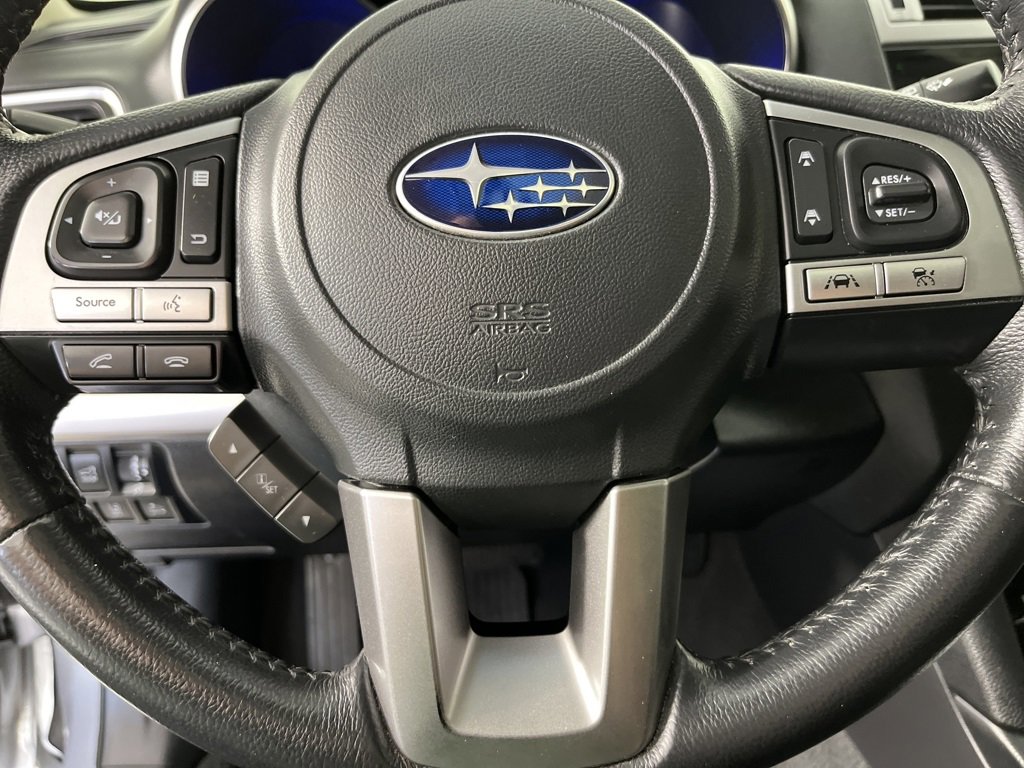 Used 2017 Subaru Outback 3.6R Limited image 16