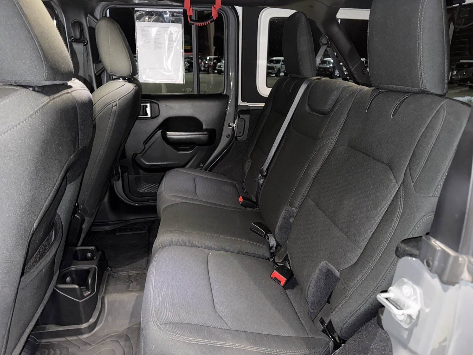 Used 2021 Jeep Wrangler Unlimited Sport image 31