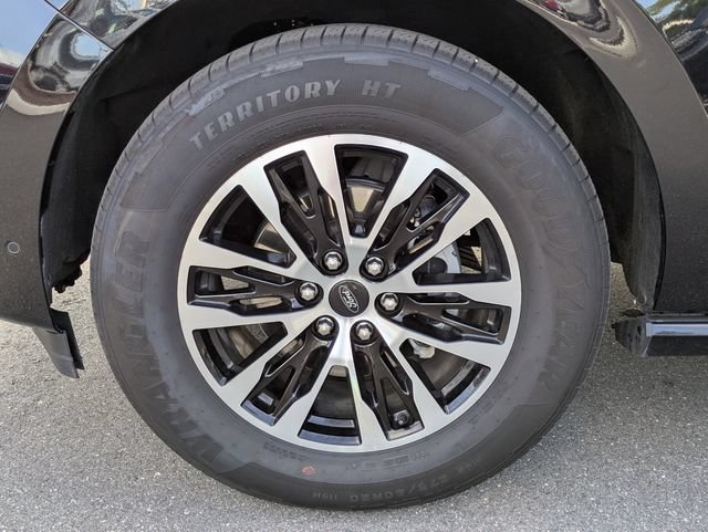 Certified 2025 Ford Expedition Max Platinum AWD/4WD image 11