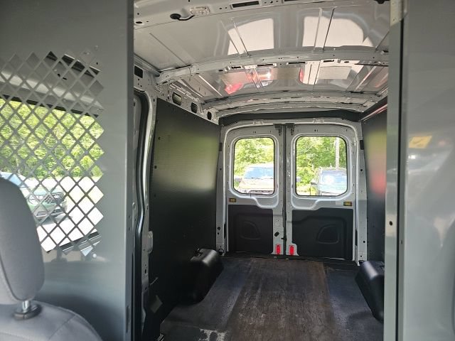 Certified 2017 Ford Transit 250 148 Medium Roof w/ Interior Upgrade Package RWD image 21