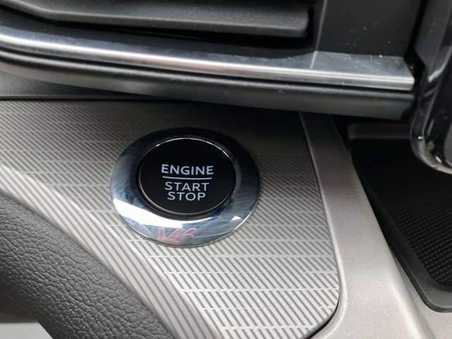 Certified 2023 Ford Explorer XLT w/ Equipment Group 202A image 7