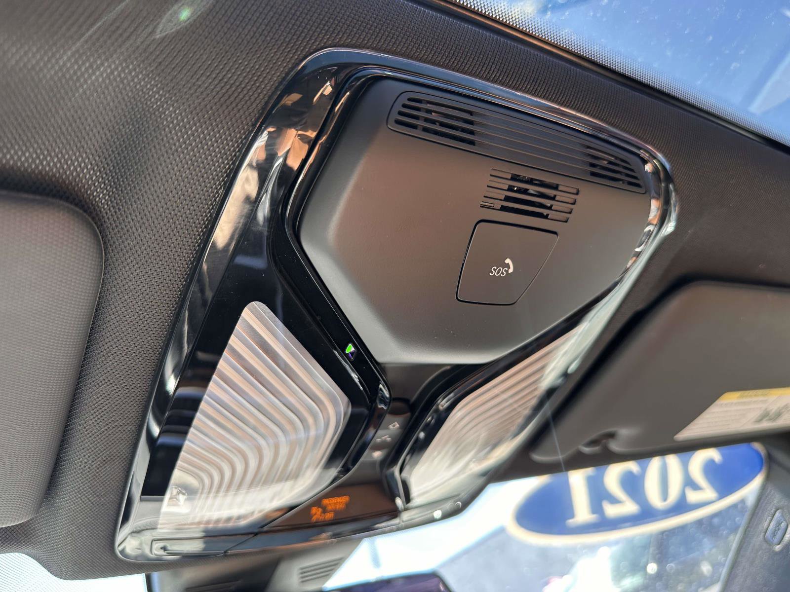 Used 2021 BMW 330i xDrive Sedan w/ Premium Package image 29