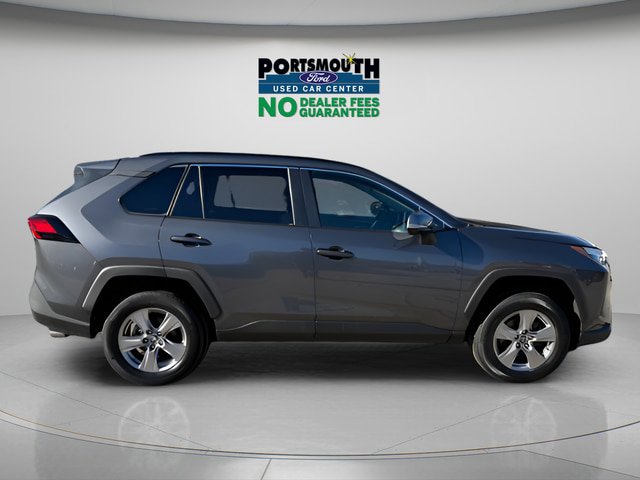 Used 2023 Toyota RAV4 XLE AWD/4WD image 6