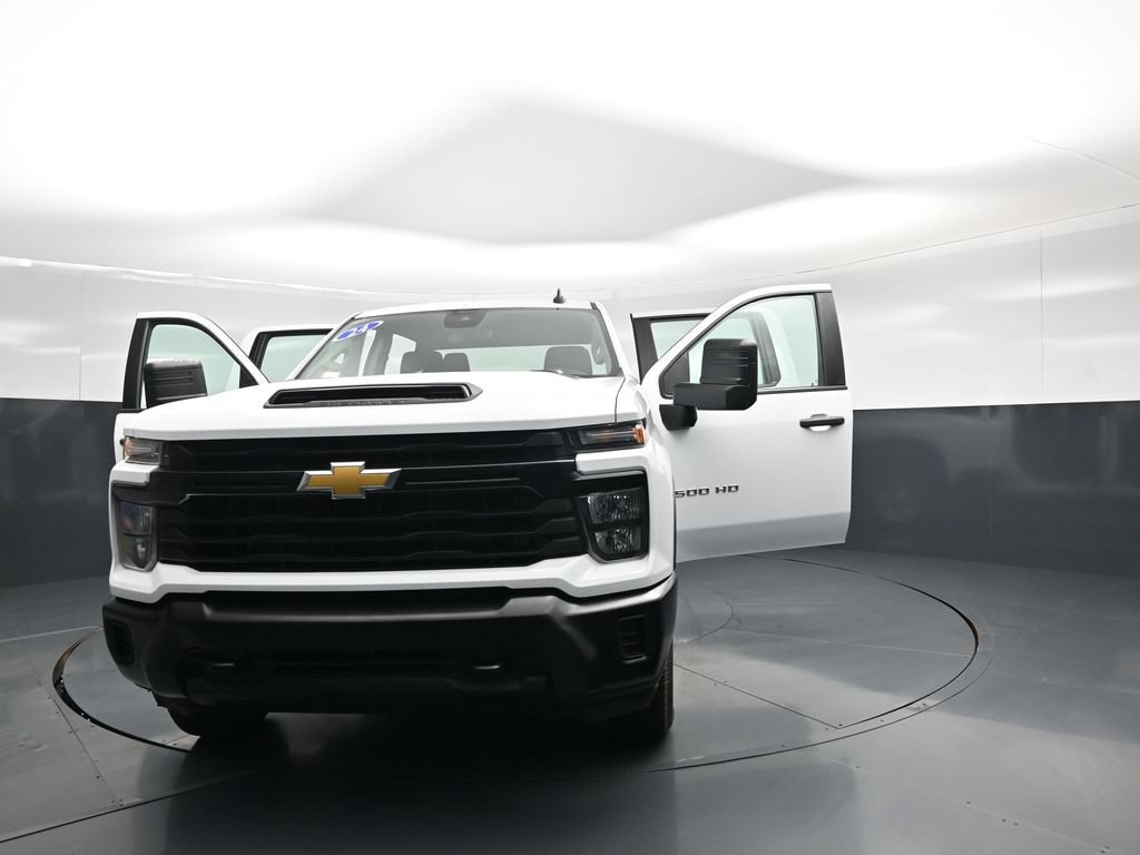 Used 2024 Chevrolet Silverado 2500 W/T AWD/4WD image 25