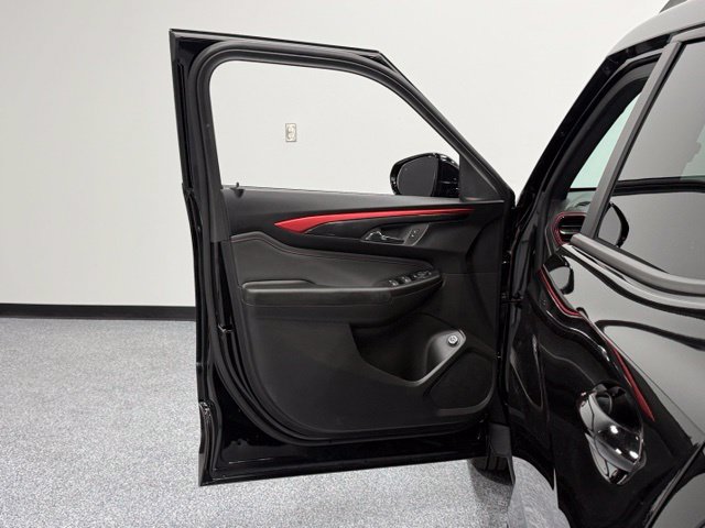 Used 2026 Chevrolet TrailBlazer RS w/ Convenience Package FWD image 9