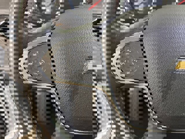 Used 2018 Chevrolet Traverse LT image 12