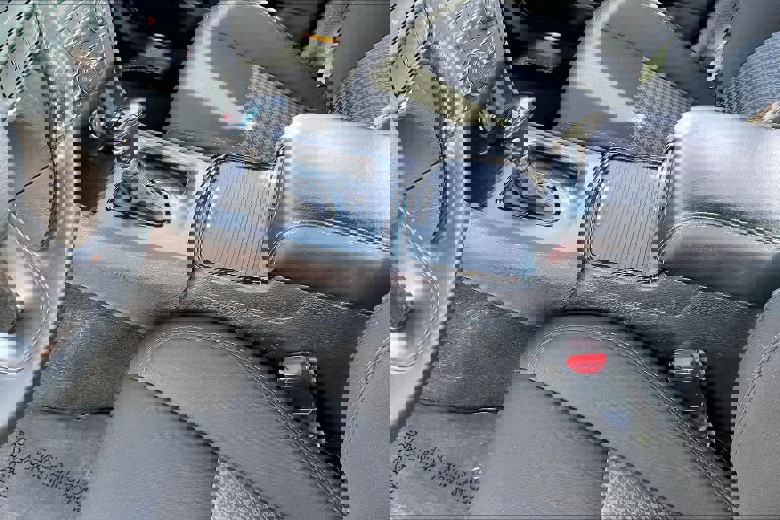 Used 2021 Dodge Charger GT w/ Blacktop Package image 15