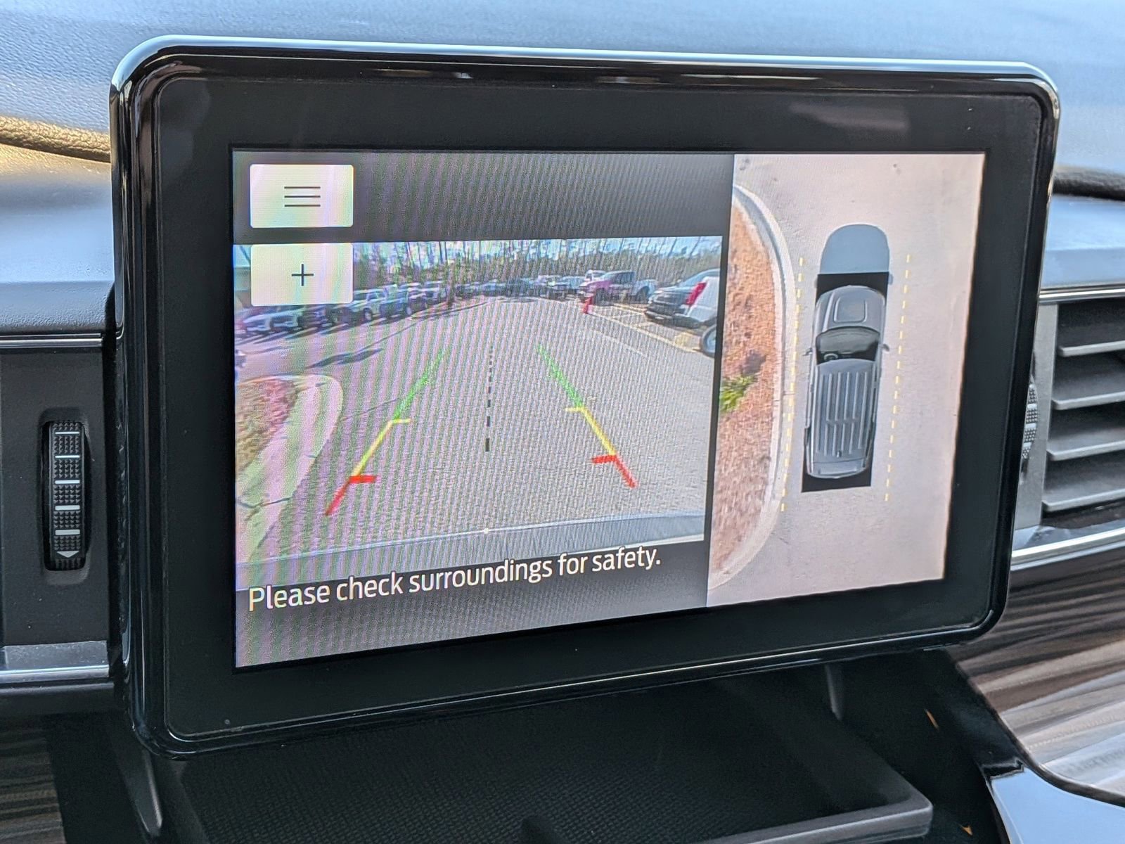 Certified 2023 Ford Explorer Limited w/ Equipment Group 301A image 26