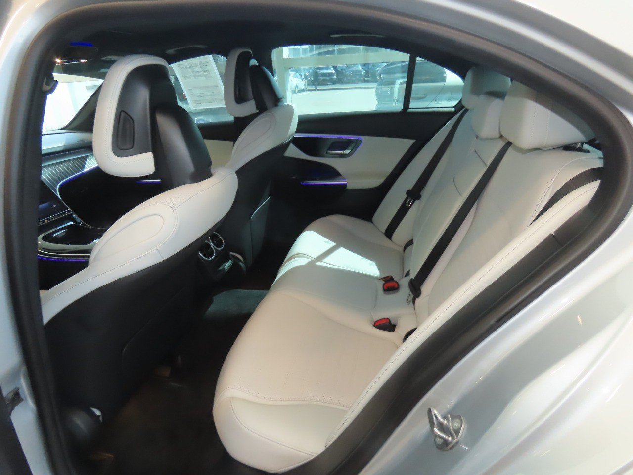 Used 2023 Mercedes-Benz C 300 Sedan image 18