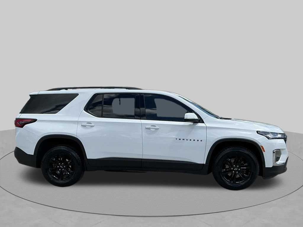 Used 2023 Chevrolet Traverse LT FWD image 14