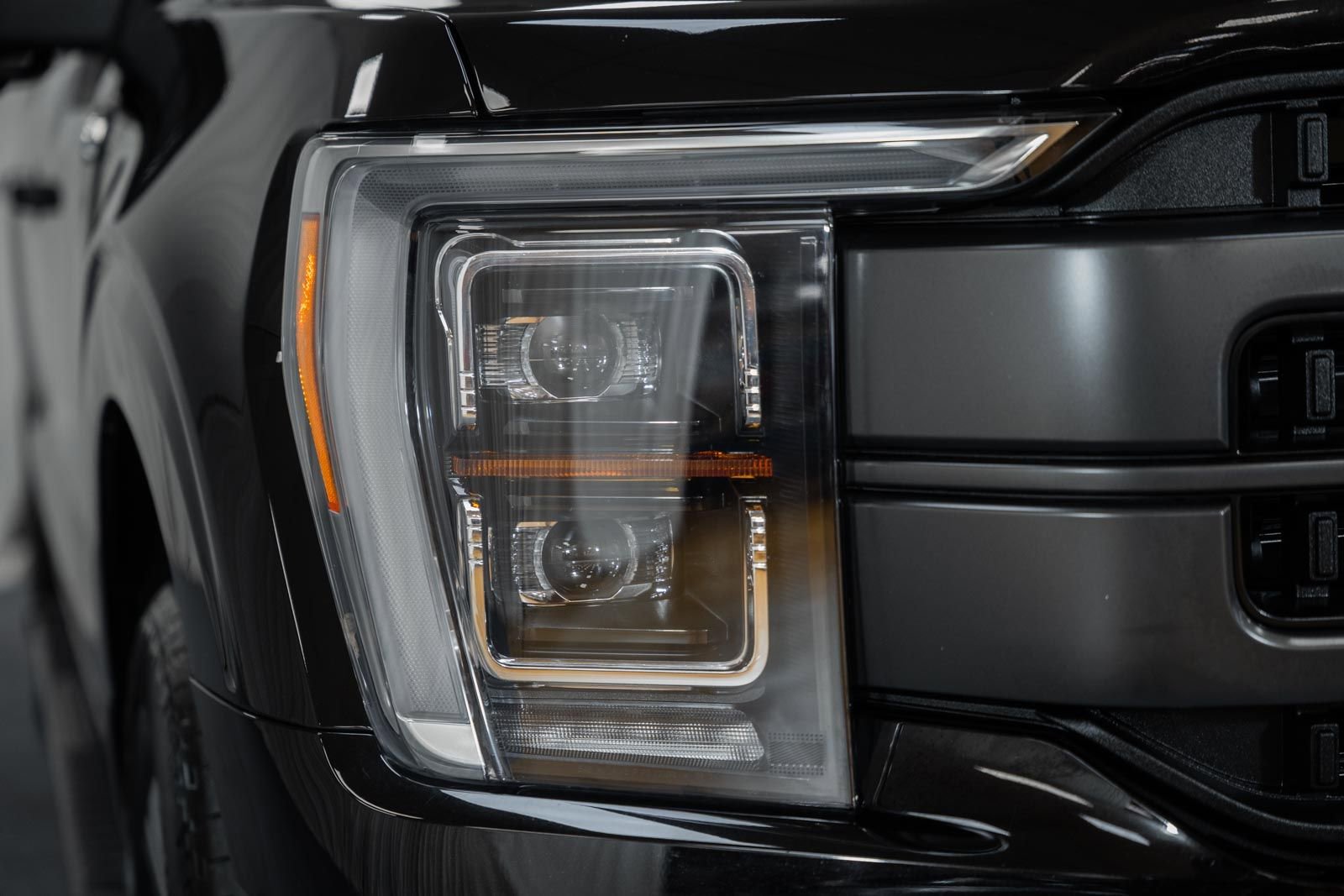 Certified 2023 Ford F150 Lariat w/ Equipment Group 502A High image 15