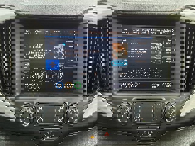 Used 2022 GMC Terrain SLE w/ Driver Convenience Package image 18