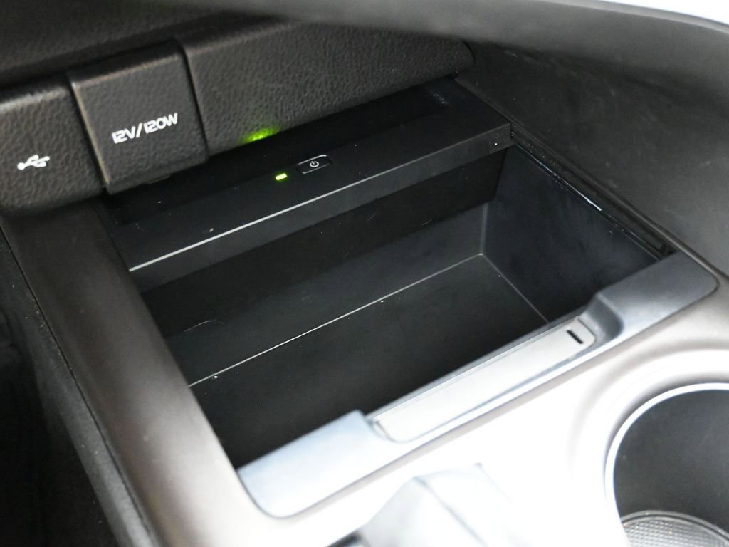 Used 2023 Toyota Camry XSE FWD image 20