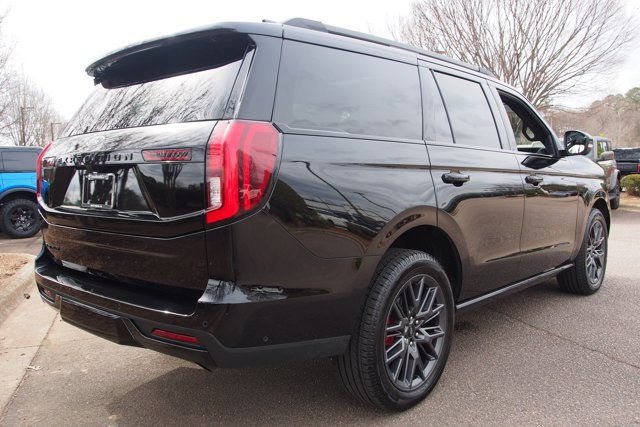 Certified 2025 Ford Expedition Platinum w/ Stealth Performance Package image 5