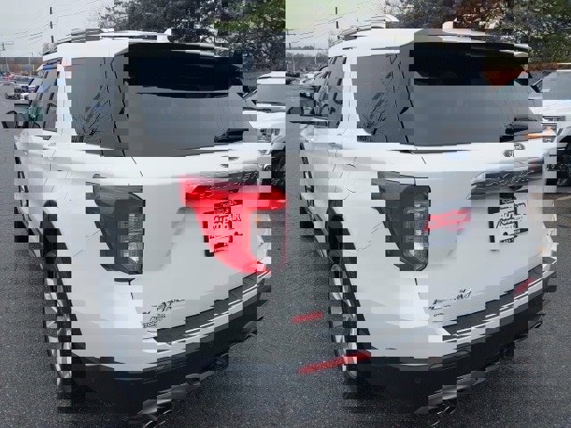 Certified 2021 Ford Explorer Platinum w/ Equipment Group 601A image 6