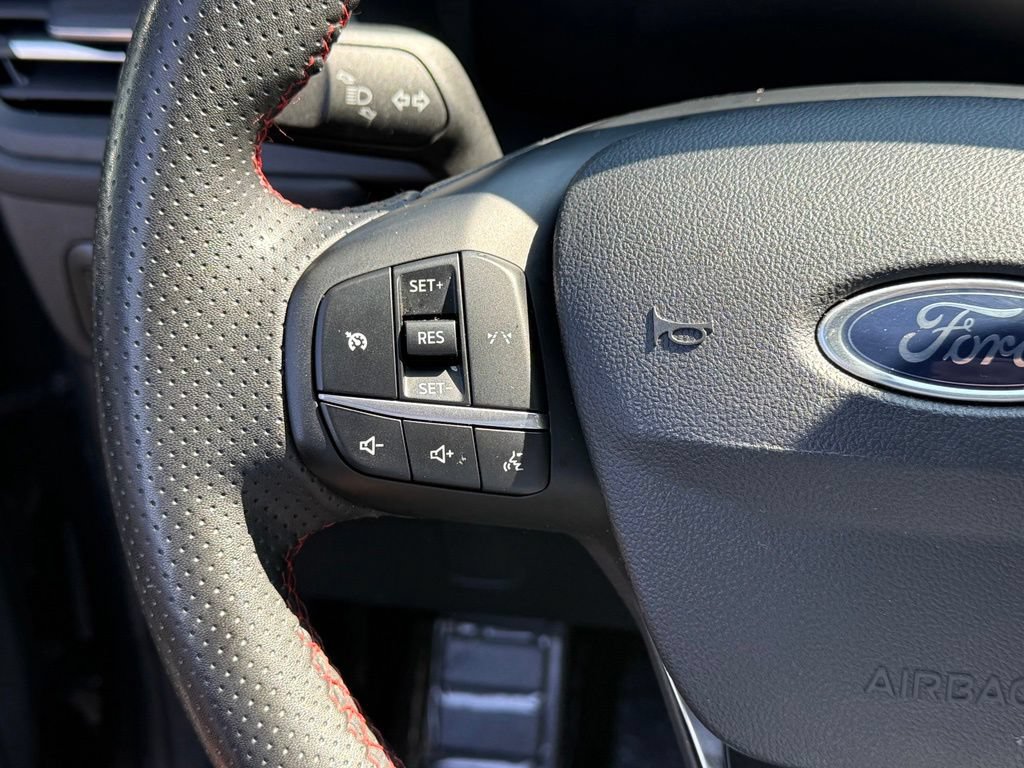 Certified 2024 Ford Escape ST-Line FWD image 9
