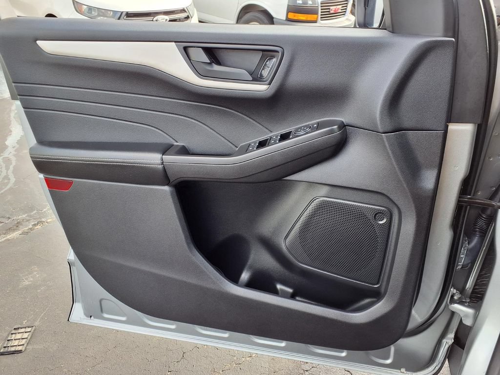Certified 2022 Ford Escape SE w/ Convenience Package FWD image 24