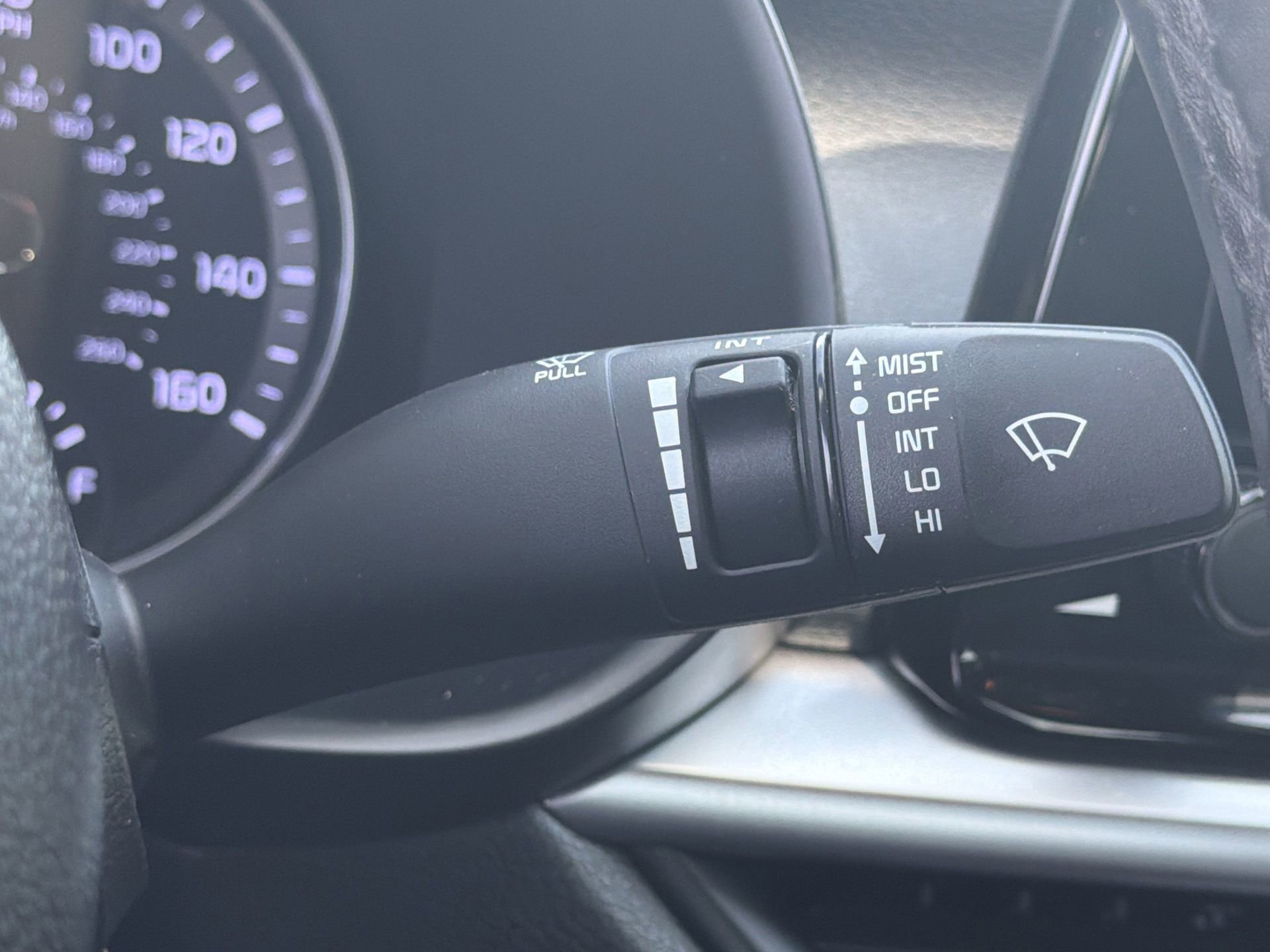 Used 2023 Kia Forte GT-Line FWD image 12