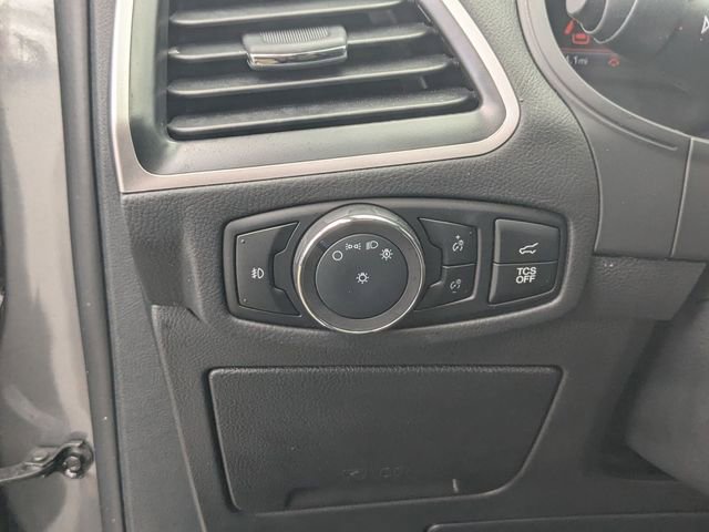 Certified 2024 Ford Edge SEL w/ Convenience Package AWD/4WD image 12