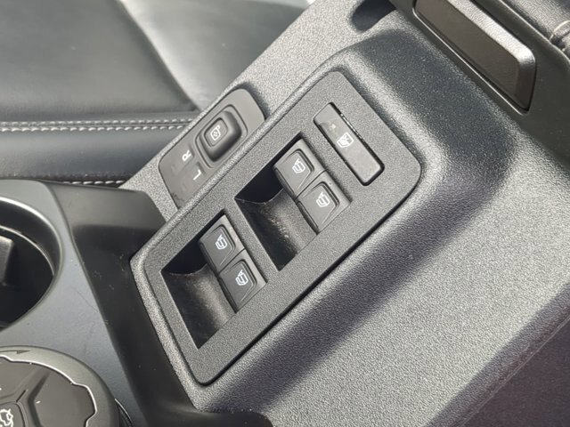Certified 2025 Ford Bronco Outer Banks AWD/4WD image 14