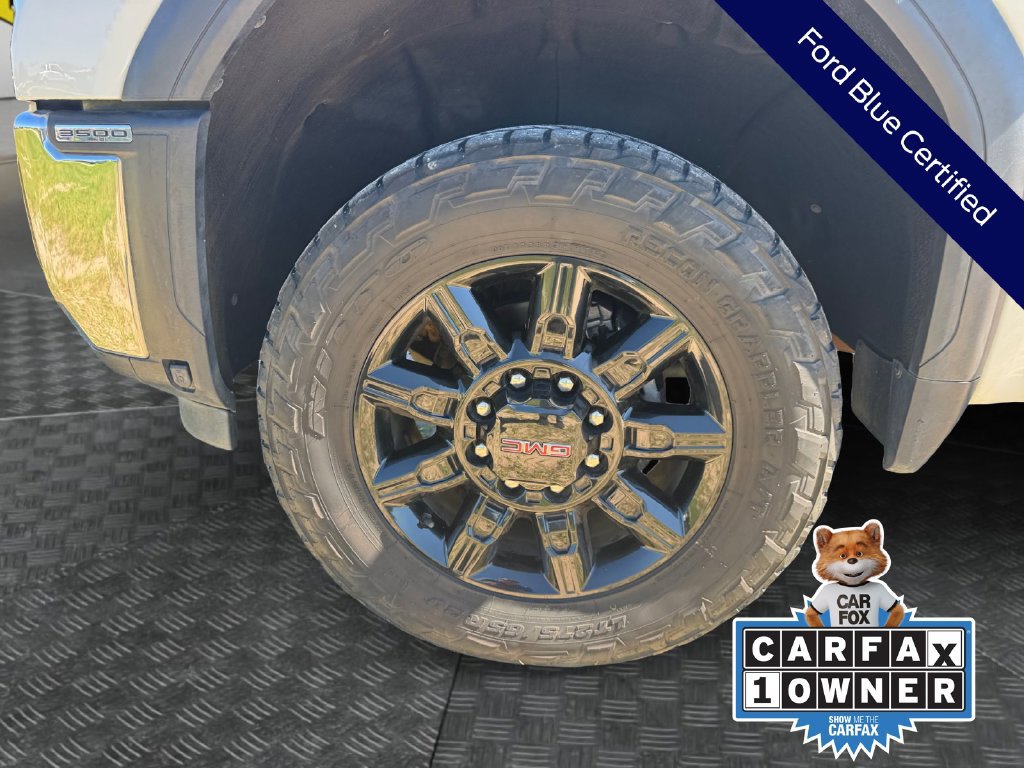 Used 2024 GMC Sierra 3500 Pro AWD/4WD image 16
