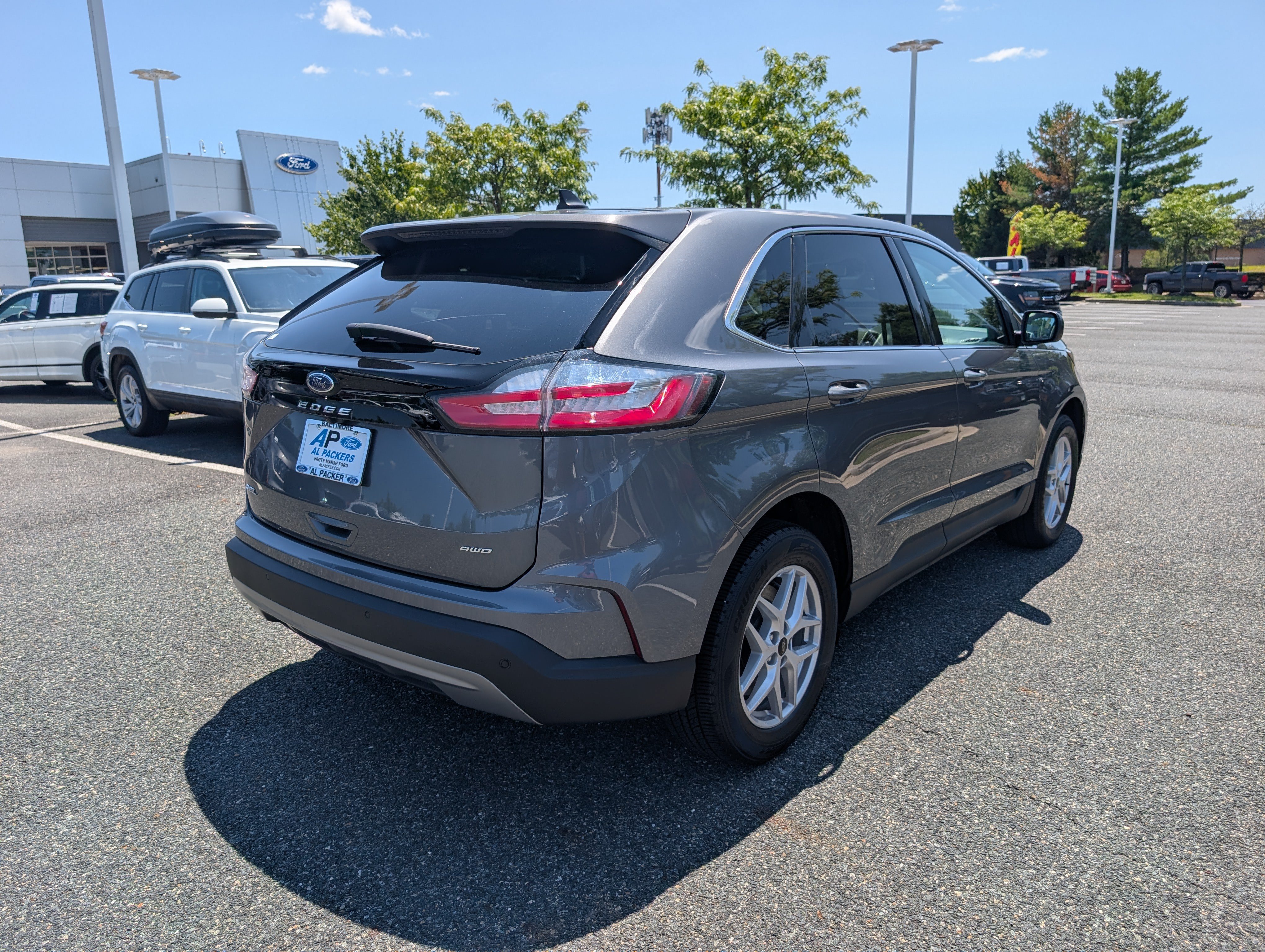 Certified 2024 Ford Edge SEL AWD/4WD image 3