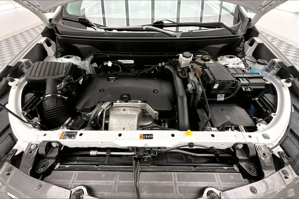 Used 2020 Chevrolet Equinox Premier w/ Premier Redline Edition image 12