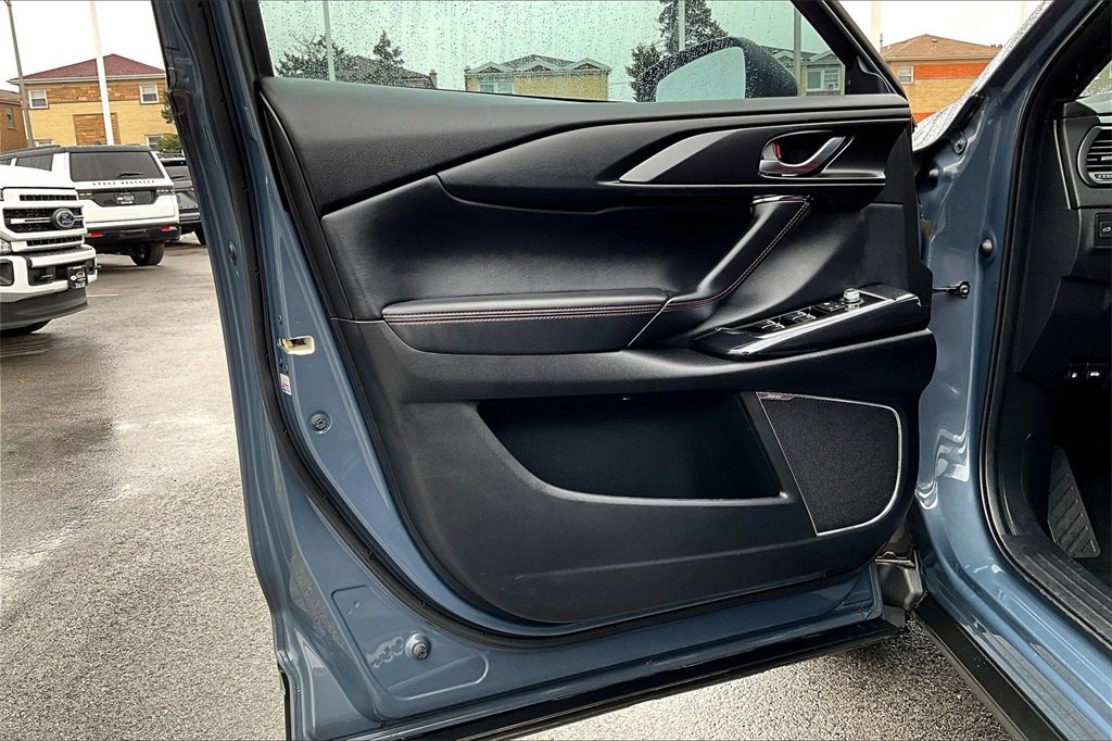 Used 2023 MAZDA CX-9 Carbon Edition image 22