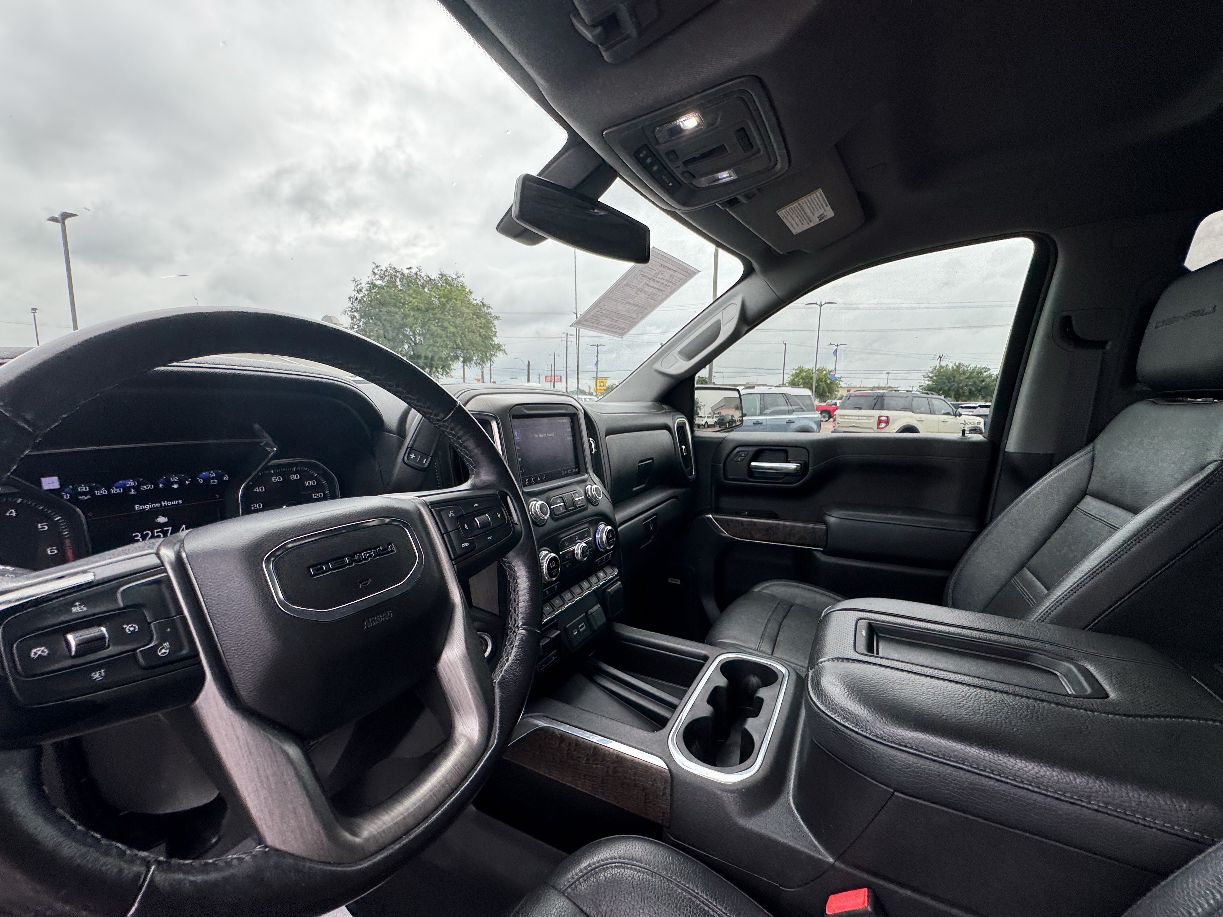 Used 2022 GMC Sierra 1500 Denali RWD image 23