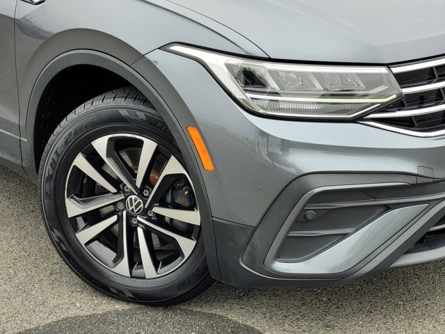 Used 2022 Volkswagen Tiguan S image 9