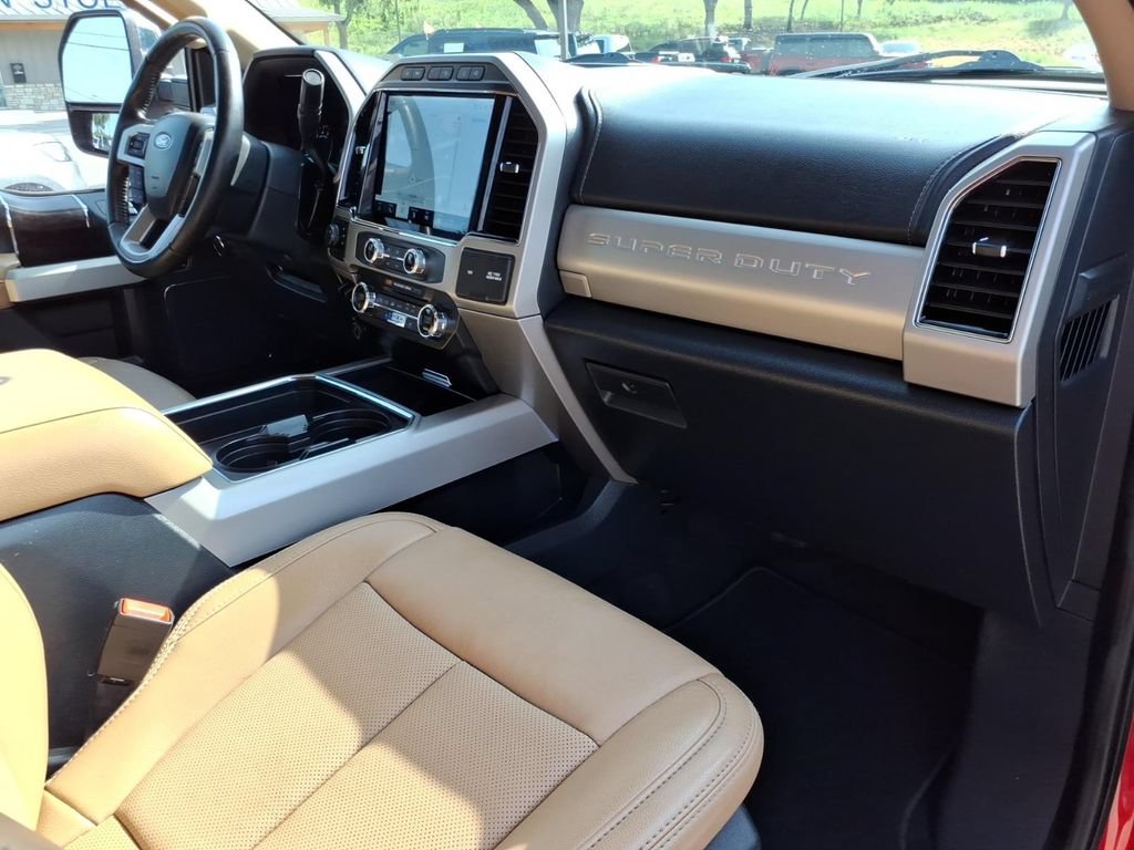 Certified 2022 Ford F250 Lariat w/ Lariat Ultimate Package AWD/4WD image 6