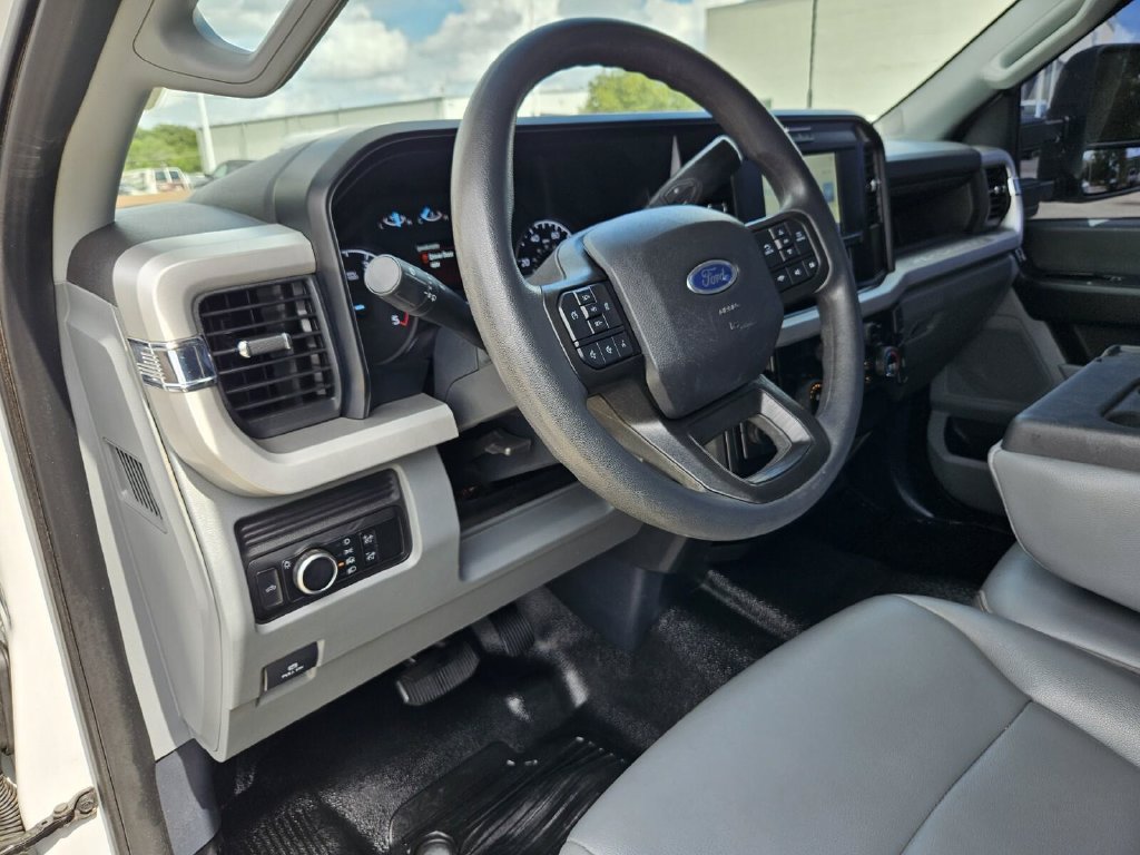 Certified 2025 Ford F450 XL AWD/4WD image 16