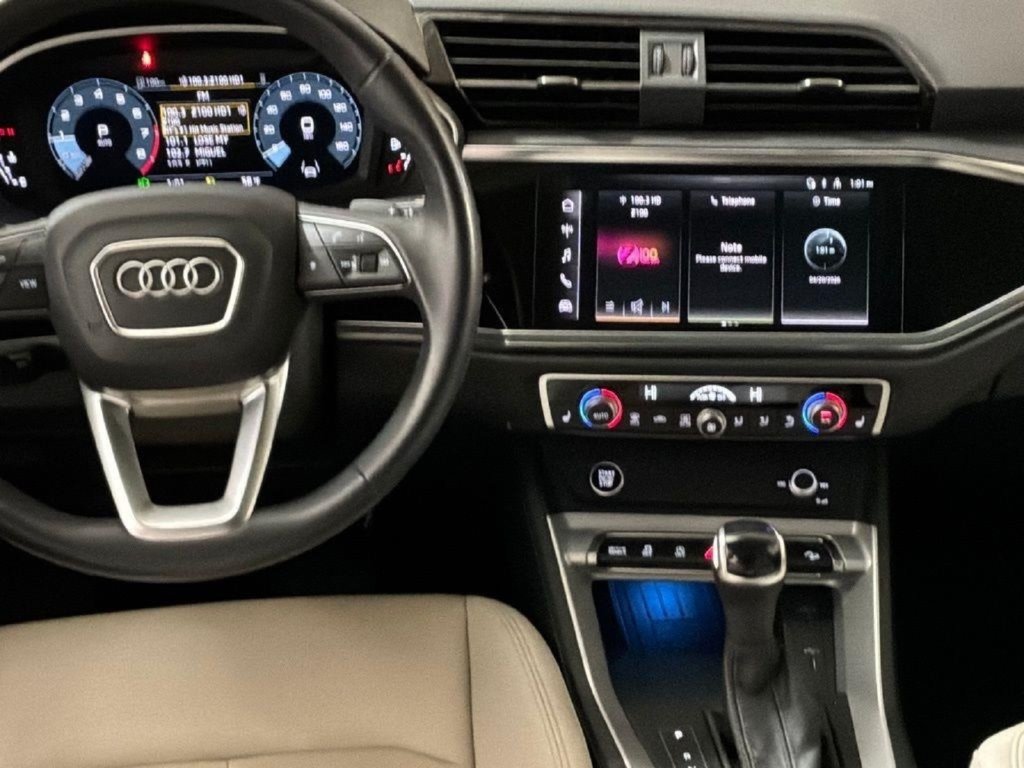 Used 2023 Audi Q3 2.0T Premium Plus w/ Premium Plus Package AWD/4WD image 19