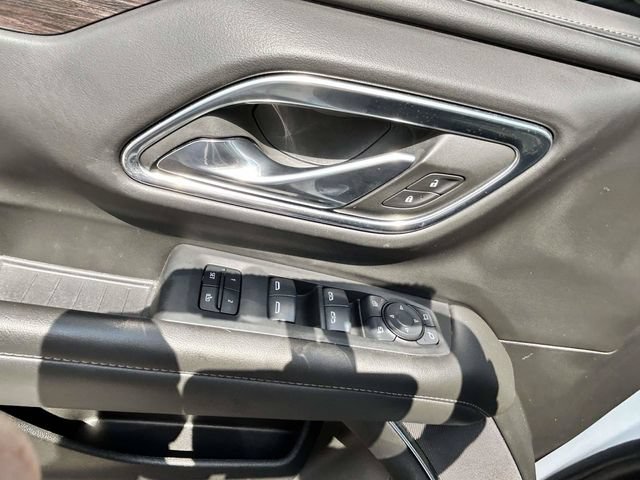 Used 2024 Chevrolet Tahoe Z71 w/ Luxury Package AWD/4WD image 17