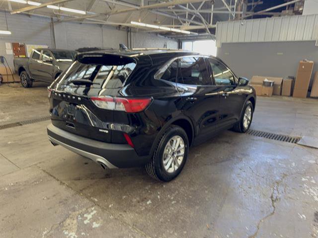 Certified 2022 Ford Escape SE image 5