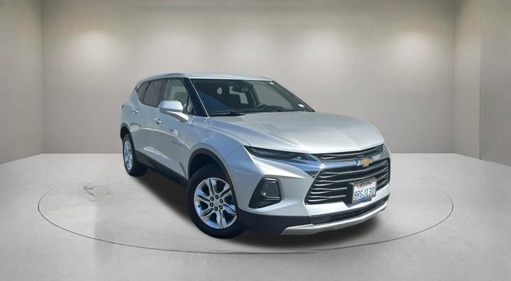 Used 2020 Chevrolet Blazer LT FWD image 1