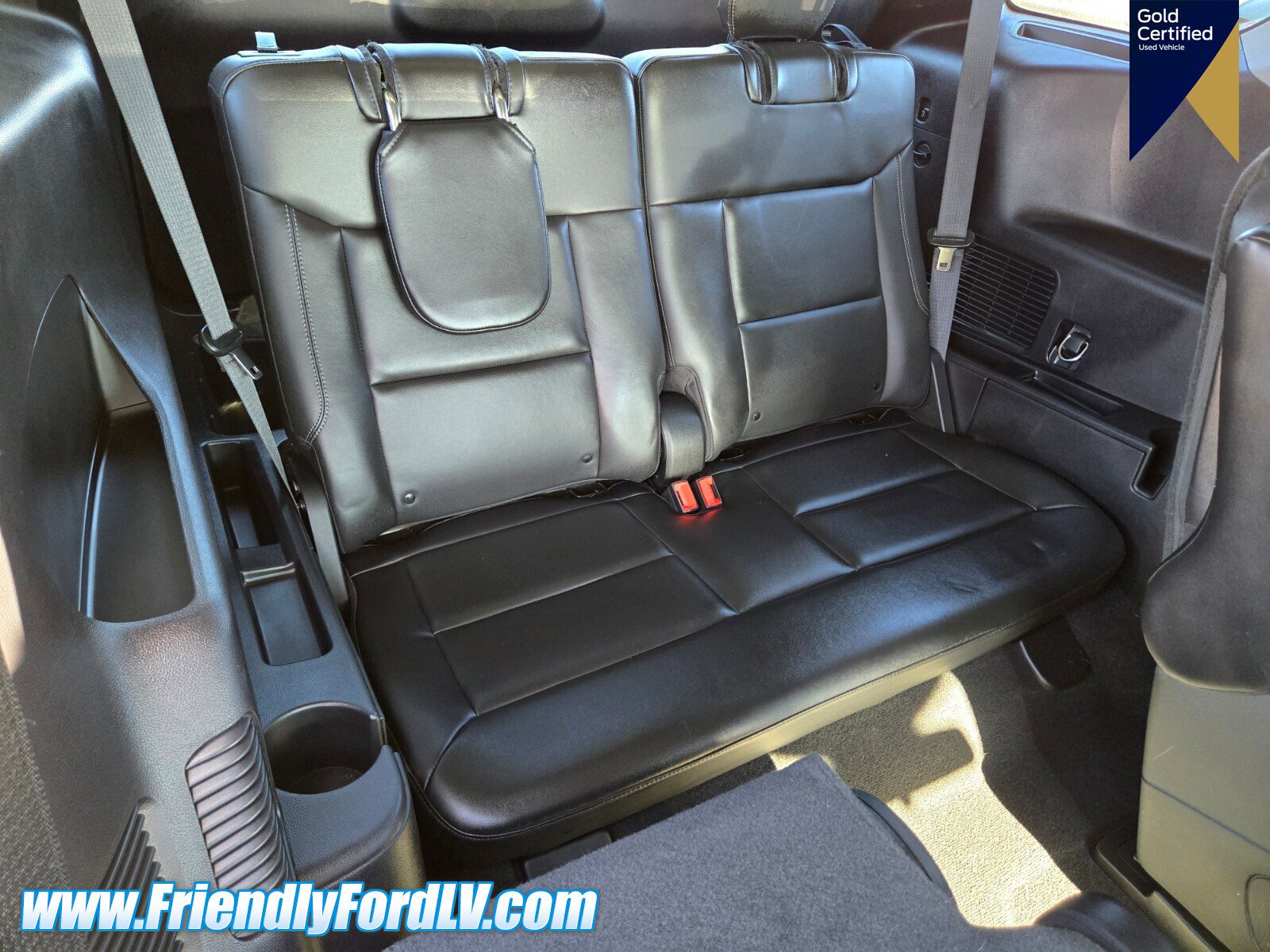 Certified 2022 Ford Explorer XLT w/ Equipment Group 202A image 13