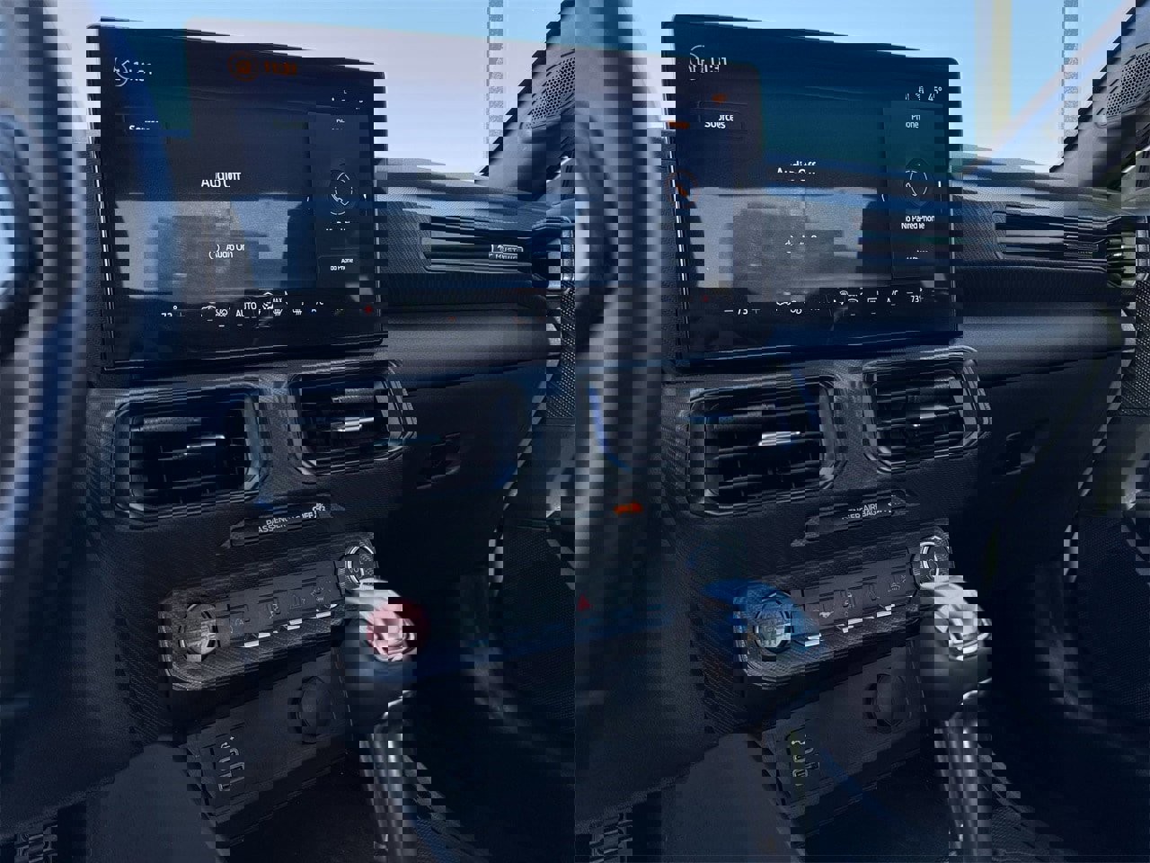 Certified 2025 Ford Mustang Coupe image 16