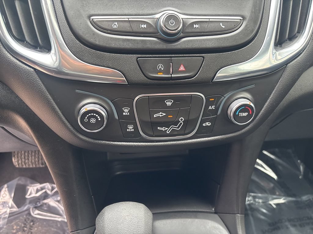 Used 2023 Chevrolet Equinox LT AWD/4WD image 19