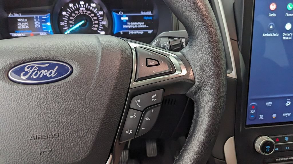 Certified 2024 Ford Edge SEL w/ Convenience Package AWD/4WD image 32