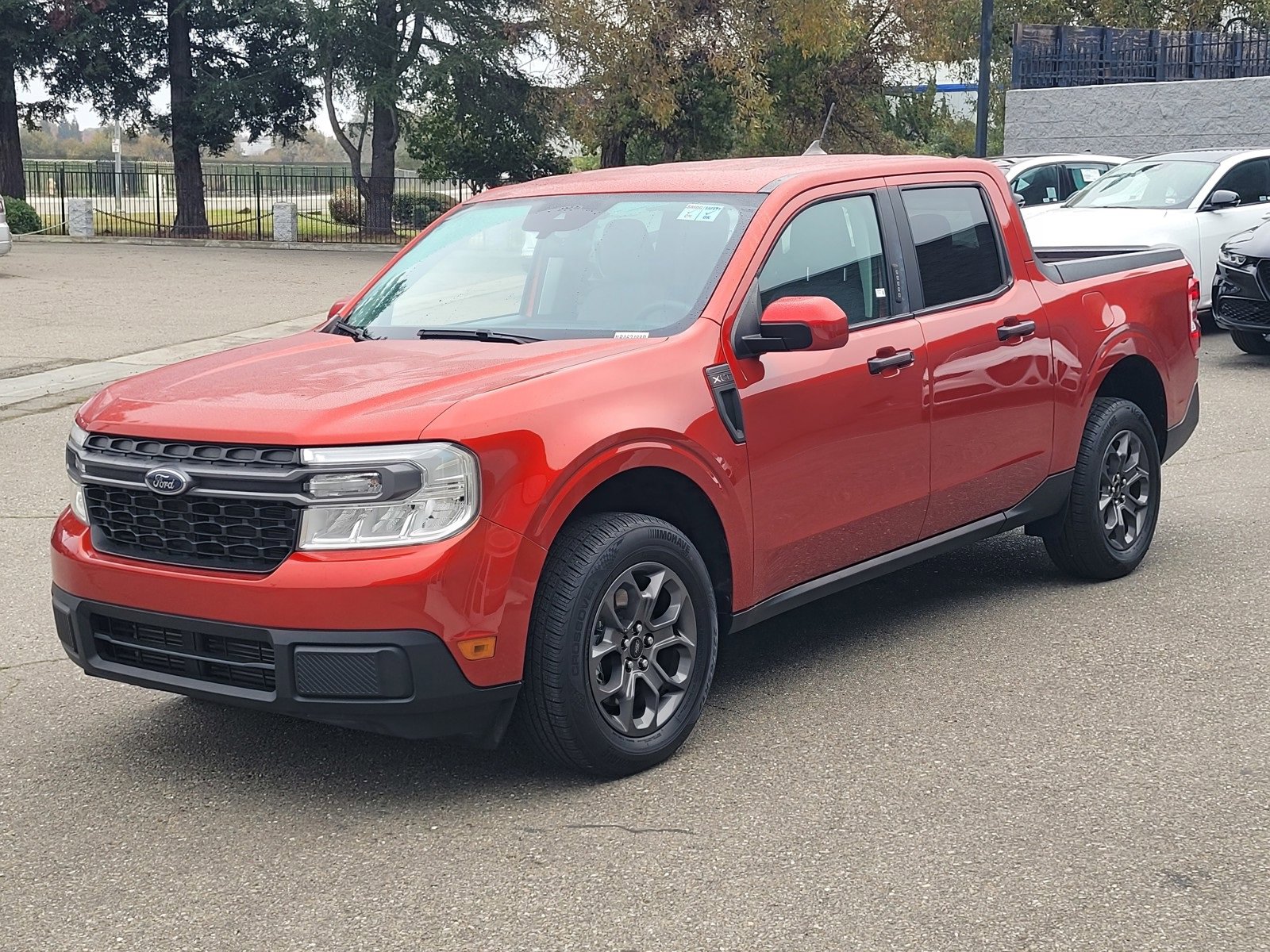 Certified 2022 Ford Maverick XLT w/ XLT Luxury Package image 8