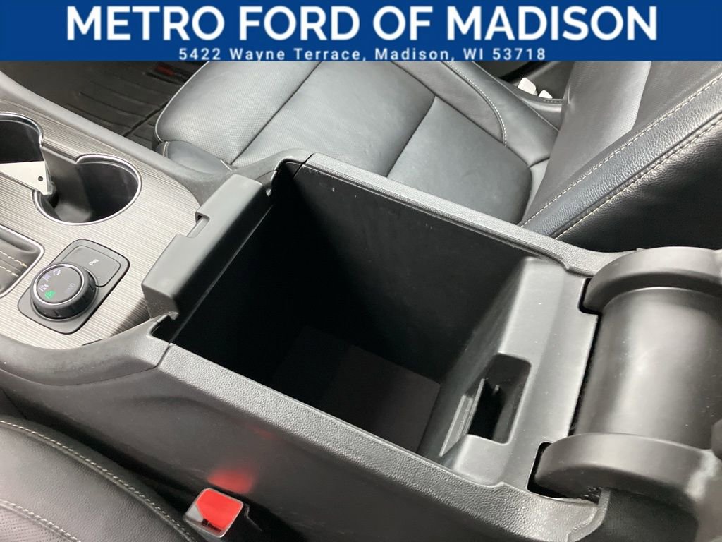 Used 2019 GMC Acadia SLT image 17